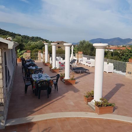Villa Capri Fondi Exteriör bild